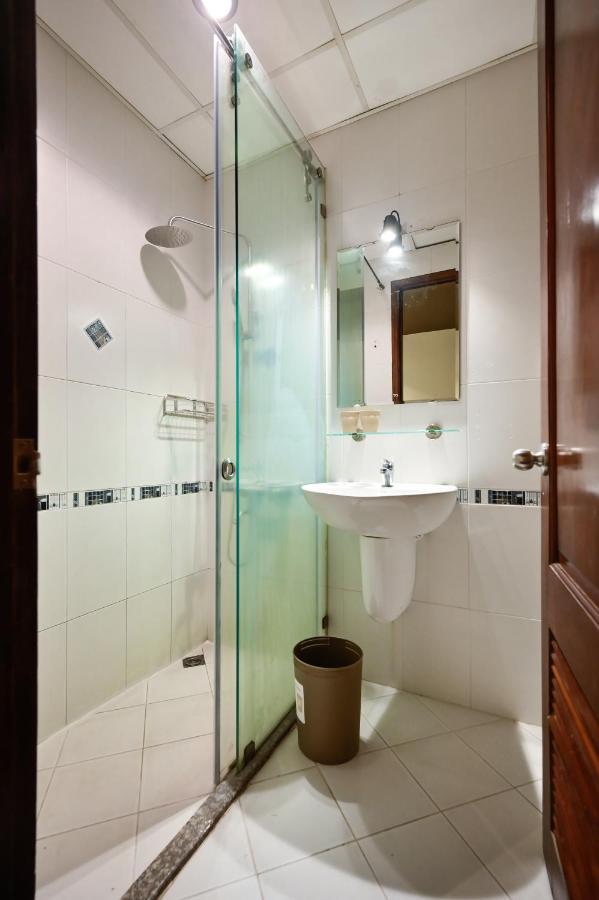 The Noble Swan Hotel New World مدينة هوشي منه المظهر الخارجي الصورة