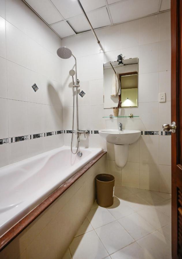 The Noble Swan Hotel New World مدينة هوشي منه المظهر الخارجي الصورة